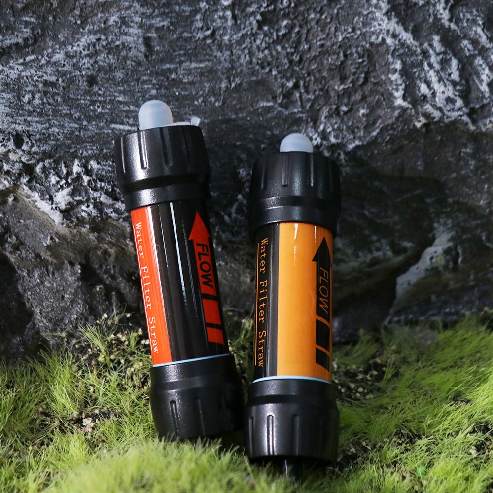 Water Purification Straw - فلتر مياه صغير محمول على شكل